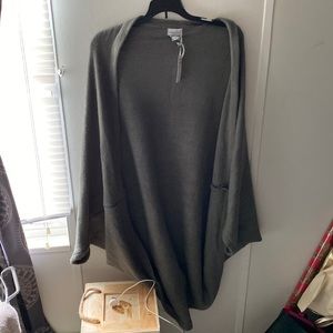 🎀Final price! Harve Bernard oversize cardigan